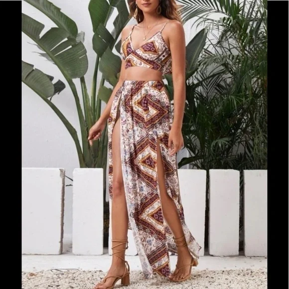 Sexy Tie Back Floral Cami Top & Split Thigh Skirt Set - Picture 5 of 7